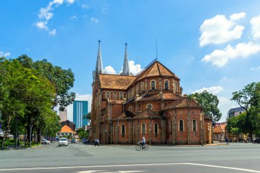 Hochiminh City, Vietnam Notre Dame Katedrali. Onun yapılı içinde Fransız hakimiyeti ve ünlü seyahat yer.