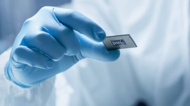 Ultra Modern elektronik üretim fabrikası tasarım mühendisi olarak