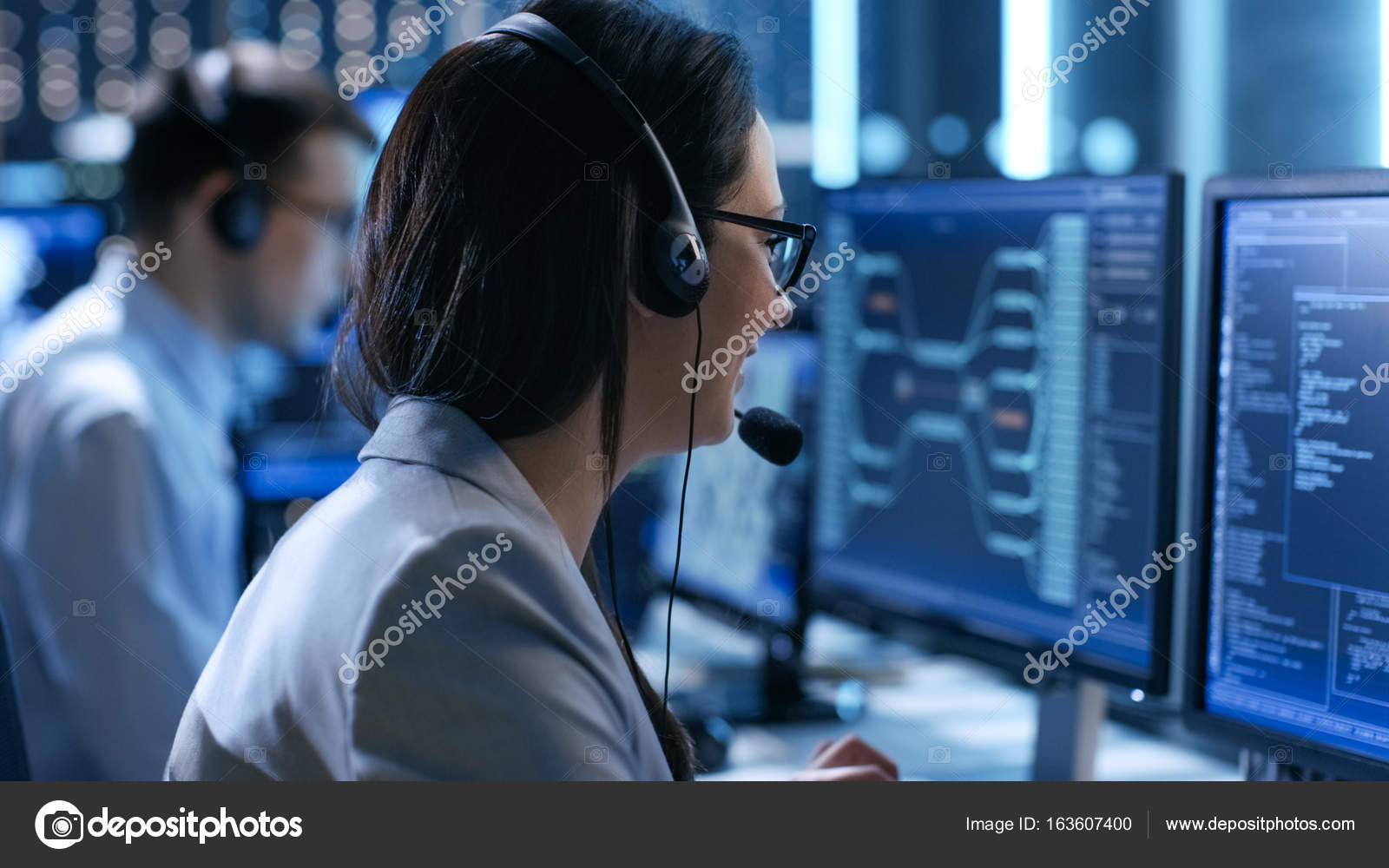 In The System Control Center Woman Working In A Technical Suppor job-description-service-technician