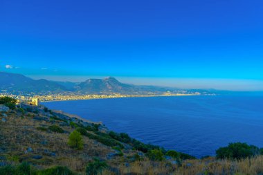 Yukarıdan Alanya city üzerinde göster