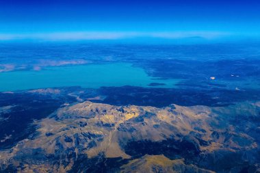 Yukarıdan Dağı'nda göster