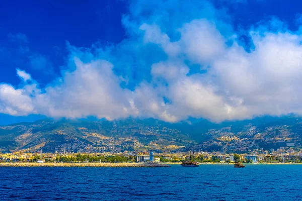 Vue sur le phare d'Alanya — Photo