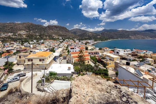 Panorama de la ciudad de Paleochora, situado en la parte occidental de la isla de Creta, Grecia — Foto de Stock