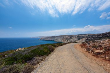 Girit yol boyunca güzel lagün ve dağ sahil Girit Adası 