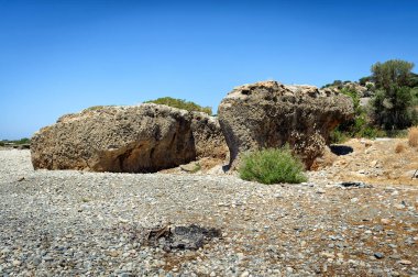 Adada Crete, Yunanistan Paleochora town yakınındaki turkuaz lagün kayalık sahil şeridine