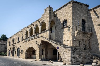 Rodos Adası Rodos Merkezi şehirde eski Antik Bina