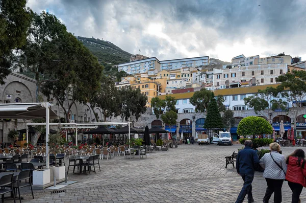 Gibraltar Decemebr 2017 Place Des Casemates Avec Bars Restaurants Dans — Photo