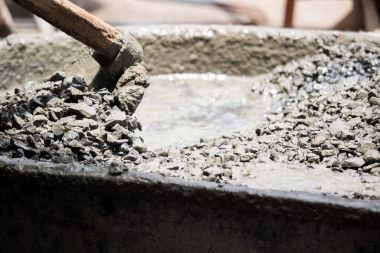 Emek karıştırma Ukrayna, su, kum inşaat oturmak için