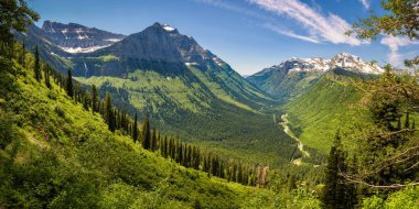 Panoramic view of Logan Pass in Glacier National Park, Montana clipart