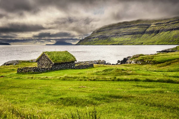 Rustik taş kabin Faroe Adaları, Danimarka — Stok fotoğraf