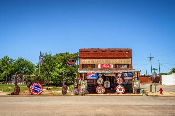 Sandhills ciekawość sklep znajduje się w Erick, Oklahoma — Zdjęcie stockowe