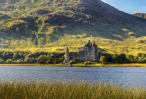 Ruína do Castelo de Kilchurn na Escócia — Fotografia de Stock