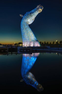 Kelpies at heykeli, Falkirk, İskoçya