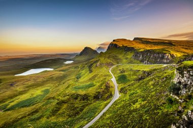 Quiraing dağlar günbatımı