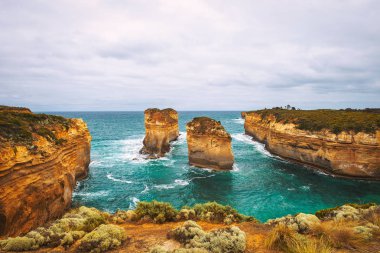 Loch Ard Gorge Victoria, Avustralya, bağlantı noktası Campbell yakınındaki