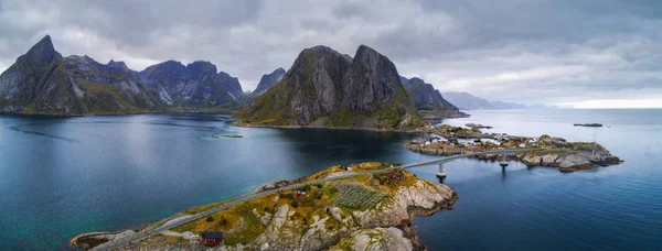 Pemandangan udara desa nelayan di Norwegia — Stok Foto