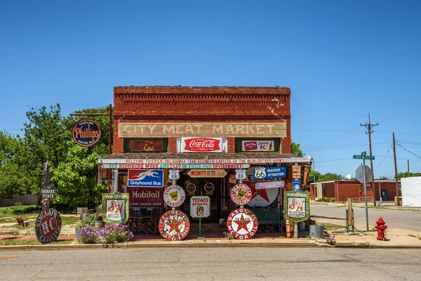 Sandhills Curiosity Shop localizado em Erick, Oklahoma — Fotografia de Stock