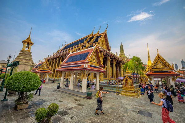 Großer palast in bangkok, thailand — Stockfoto