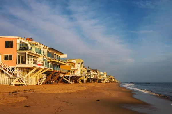 Oceanfront homes Malibu Beach v Kalifornii — Stock fotografie