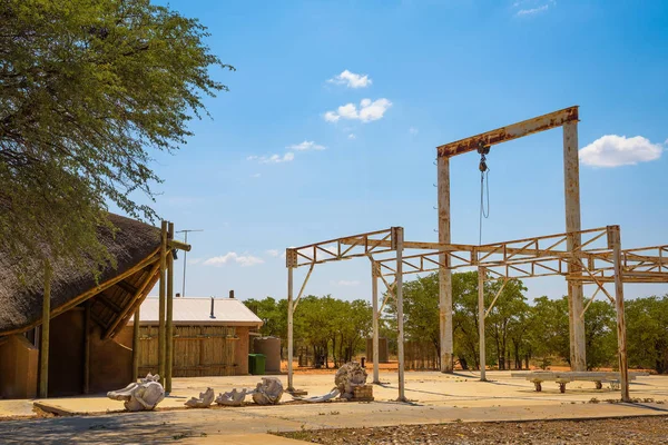 Old elephant abattoir at the Olifantsrus Camp in Etosha National Park, Namibia — Stock Photo, Image