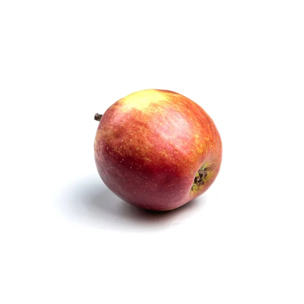 Une Pomme Rouge Mûre Isolée Sur Fond Blanc Produit Biologique — Photo