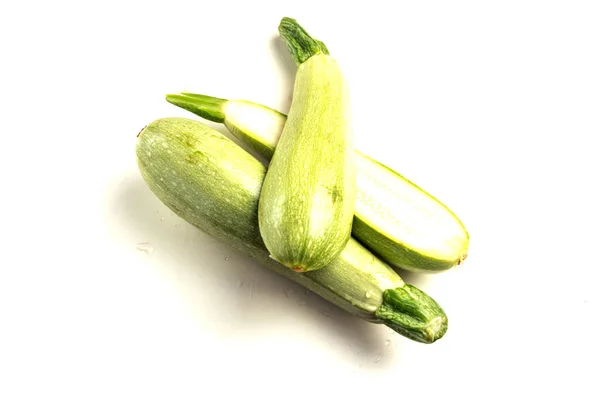 Świeża Cukinia Warzywna Odizolowany Białym Tle Zgniatać Produkt Dietetyczny Warzyw — Zdjęcie stockowe