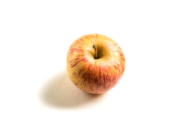 Mogna Naturliga Äpple Saftigt Äpple Isolerat Vitt Rött Och Gult — Stockfoto
