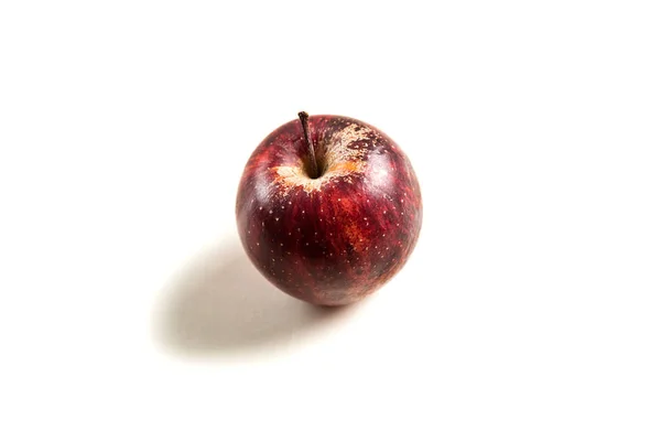 Pomme Naturelle Mûre Pomme Juteuse Isolée Sur Blanc — Photo