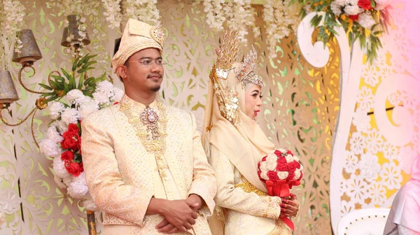 Vestido Tradicional Malaio Uma Cerimônia Casamento Tradição Melayu Casamento — Fotografia de Stock