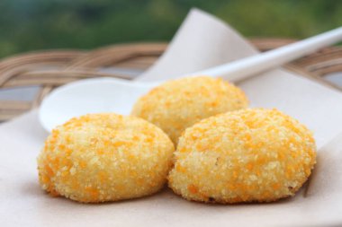 Sıcak ve lezzetli çikolatalı tost Bukit Rhema Magelang 'da