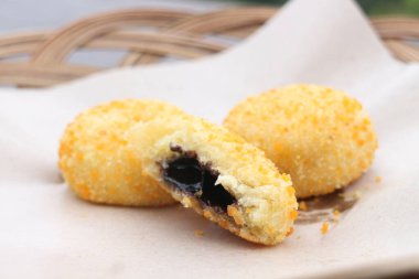 Sıcak ve lezzetli çikolatalı tost Bukit Rhema Magelang 'da