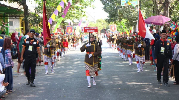 Pasukan Bregada Keraton Festival Yogyakarta — Stock Photo, Image