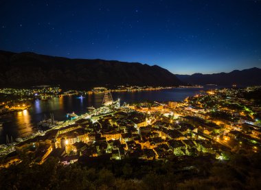 Kotor manzarası, gece