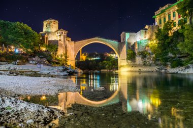 Mostar manzarası, gece