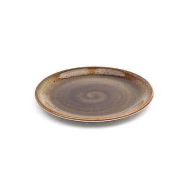 Beyaz bir arka plan üzerinde boş seramik tabak.