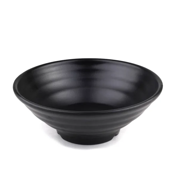 Beyaz arkaplanda izole edilmiş siyah boş tabak