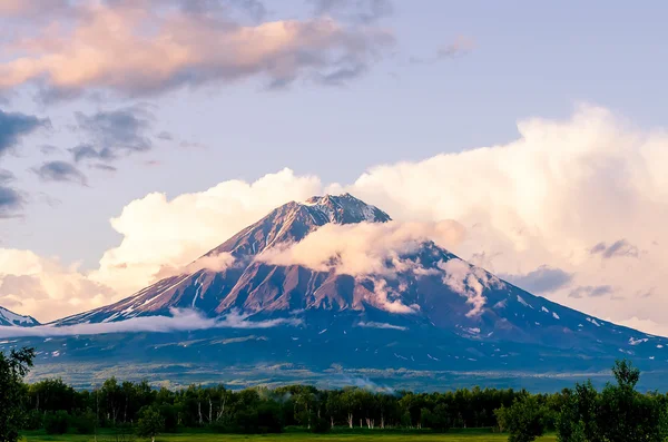 Volcan Russie, Kamchatka  . — Photo