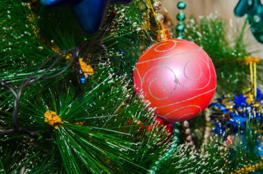 Noel balosu Noel ağacında