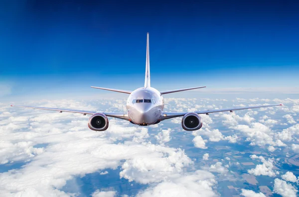 Gökyüzünde uçak - Yolcu uçağı / uçak