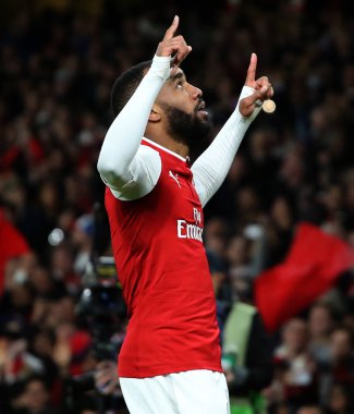 Londra - 26 Nisan 2018: Avrupa Ligi yarı final el bir maçı Arsenal Atletico Madrid Emirates Stadyumu'nda London, Büyük Britanya.