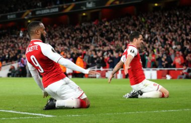 Londra - 26 Nisan 2018: Avrupa Ligi yarı final el bir maçı Arsenal Atletico Madrid Emirates Stadyumu'nda London, Büyük Britanya.