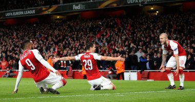 Londra - 26 Nisan 2018: Avrupa Ligi yarı final el bir maçı Arsenal Atletico Madrid Emirates Stadyumu'nda London, Büyük Britanya.