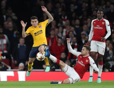 Londra - 26 Nisan 2018: Avrupa Ligi yarı final el bir maçı Arsenal Atletico Madrid Emirates Stadyumu'nda London, Büyük Britanya.