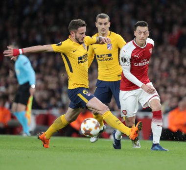 Londra - 26 Nisan 2018: Avrupa Ligi yarı final el bir maçı Arsenal Atletico Madrid Emirates Stadyumu'nda London, Büyük Britanya.