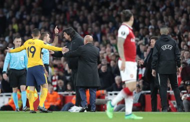 Londra - 26 Nisan 2018: Avrupa Ligi yarı final el bir maçı Arsenal Atletico Madrid Emirates Stadyumu'nda London, Büyük Britanya.