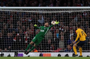 Londra - 26 Nisan 2018: Avrupa Ligi yarı final el bir maçı Arsenal Atletico Madrid Emirates Stadyumu'nda London, Büyük Britanya.