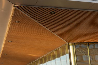 Bir çatının ahşap detayları.