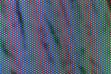 CRT bilgisayar ekranındaki kırmızı, yeşil ve mavi pikselleri kapat