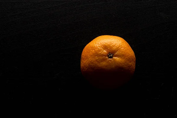 Mandarin Narancs Citrus Reticulata Fekete Asztalon — Stock Fotó