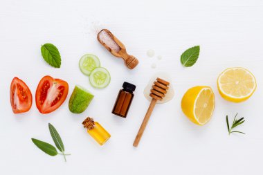 Ev yapımı Cilt Bakımı ve vücut scrubs doğal maddeler aloe ile